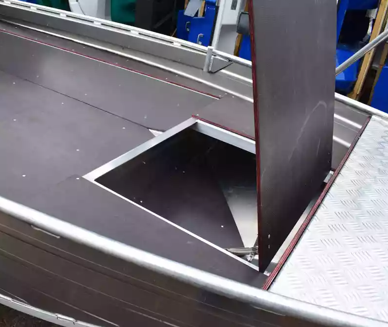 Алюминиевая лодка  Wyatboat-430 Master в Альметьевске