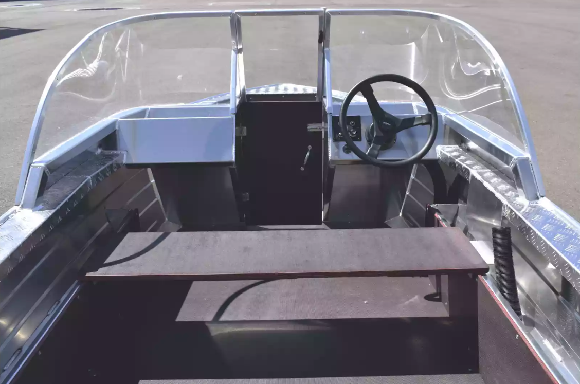 Алюминиевая лодка Wyatboat-390 DCM в Альметьевске