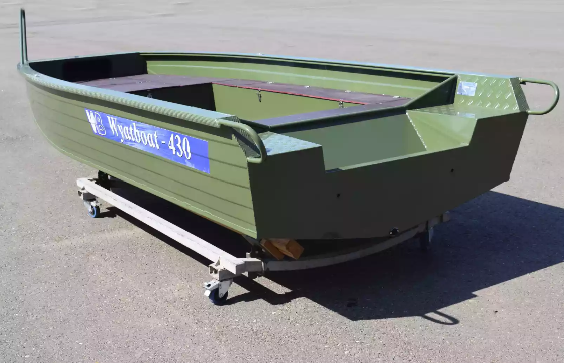 Алюминиевая лодка  Wyatboat-430 Master Fish в Альметьевске