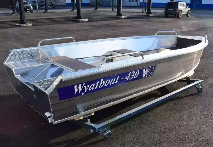 Алюминиевая лодка  Wyatboat-430 Р в Альметьевске