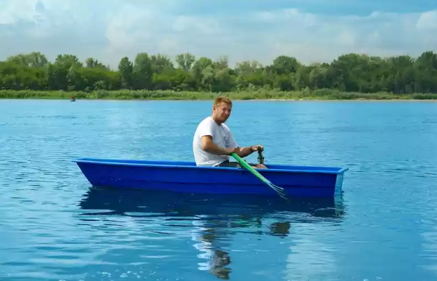 Стеклопластиковая лодка Малютка в Альметьевске