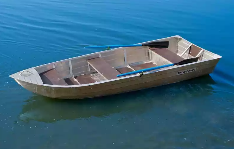Алюминиевая лодка Вятка-Профи 32 в Альметьевске