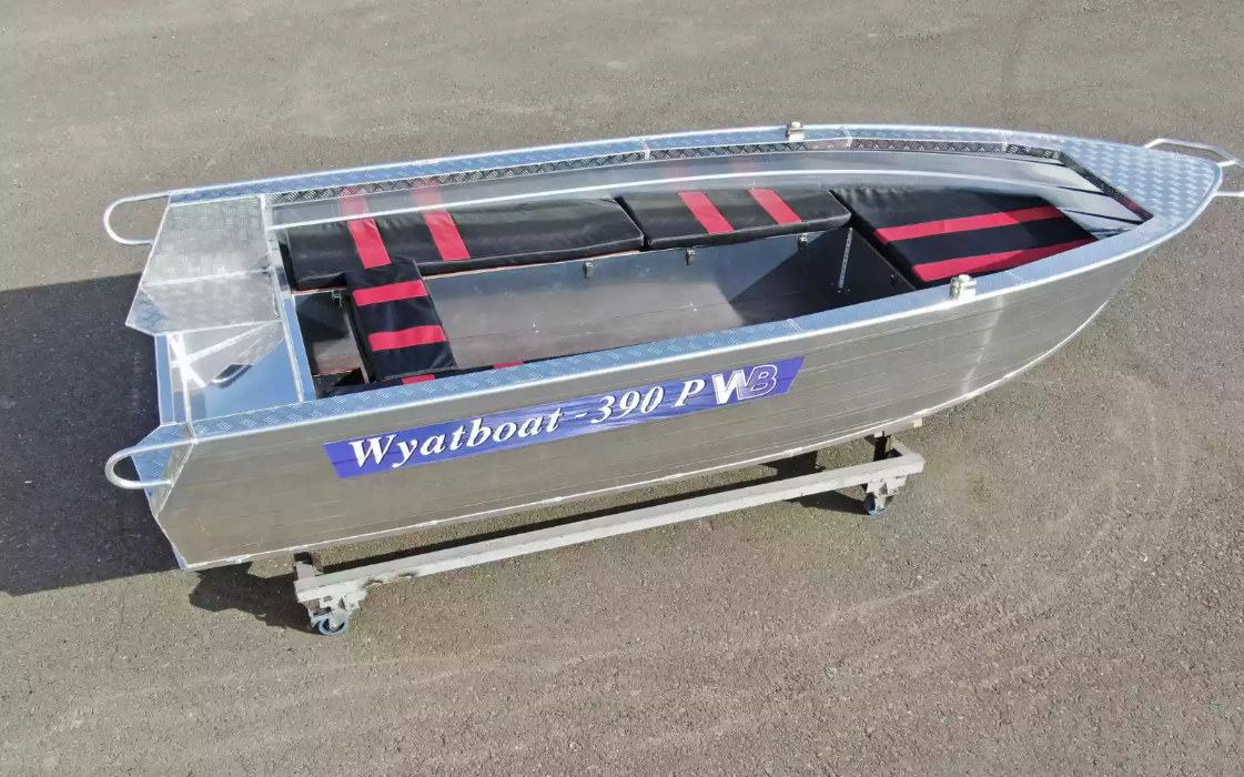 Алюминиевая лодка Wyatboat-390РМ увеличенный борт в Альметьевске