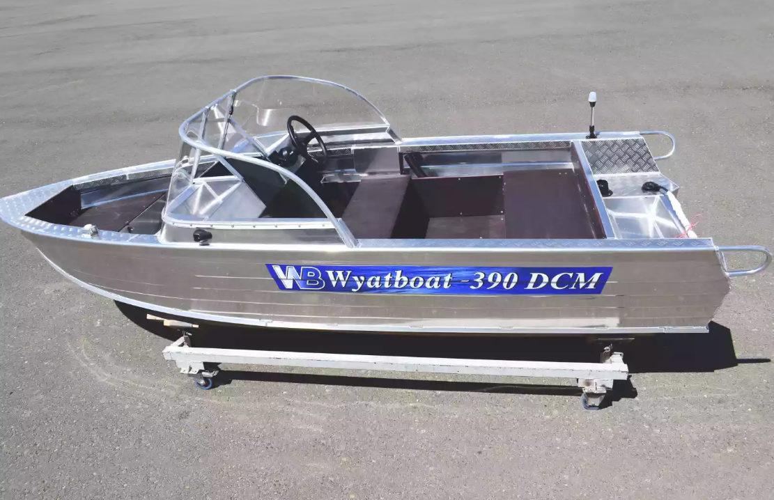 Алюминиевая лодка Wyatboat-390 DCM в Альметьевске