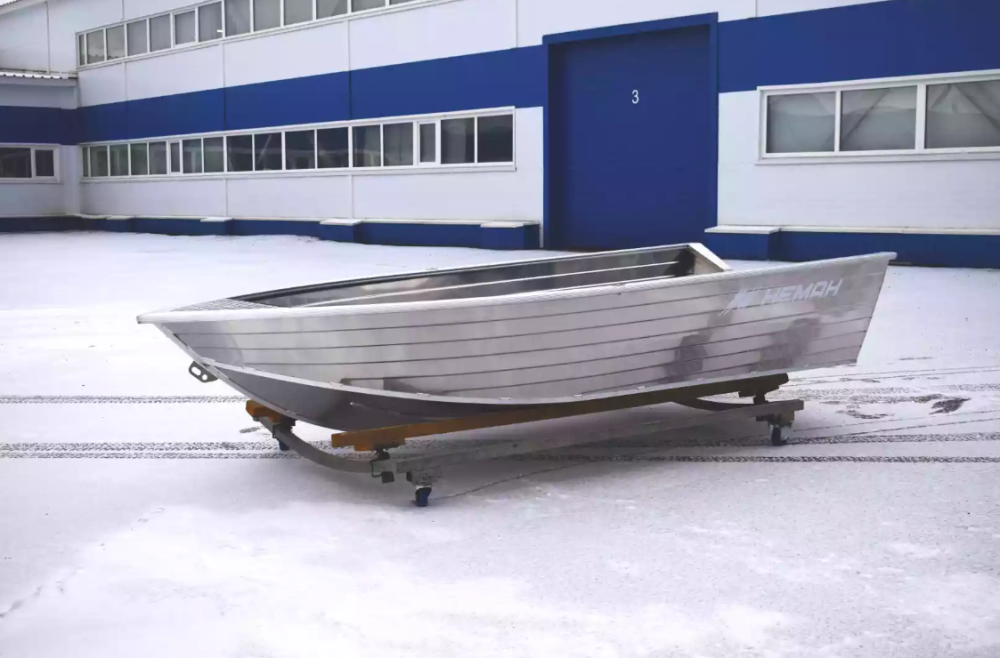 Алюминиевая лодка Неман-400 в Альметьевске