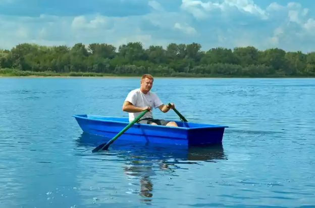 Стеклопластиковая лодка Малютка в Альметьевске