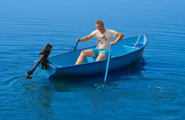 Стеклопластиковая лодка Омуль в Альметьевске