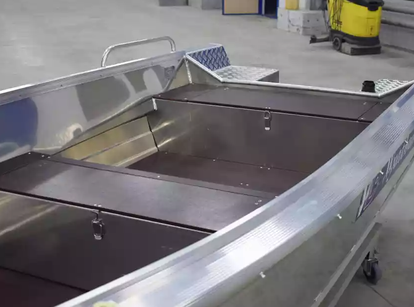 Алюминиевая лодка  Wyatboat-430 Р в Альметьевске