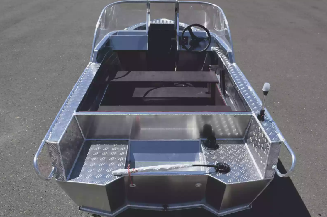 Алюминиевая лодка Wyatboat-390 DCM в Альметьевске