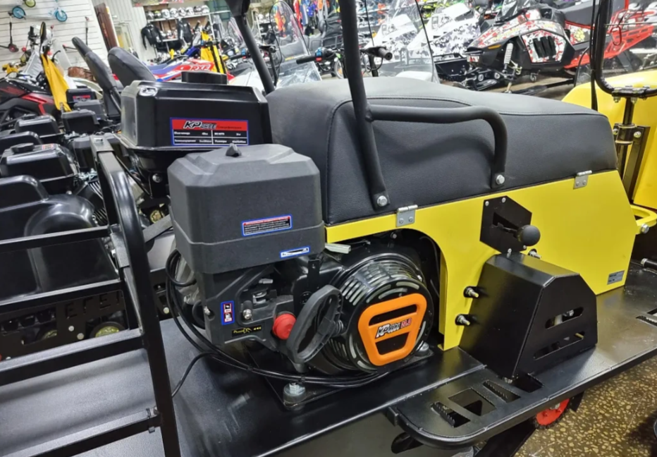 Миниснегоход Бурлак-М Егерь Стандарт SPORT 20 л.с. с эл.зап. в Альметьевске