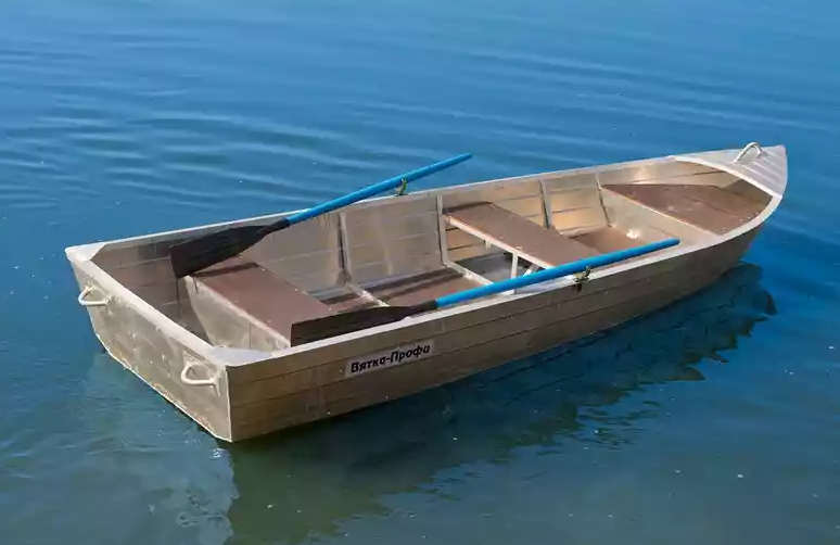 Алюминиевая лодка Вятка-Профи 32 в Альметьевске