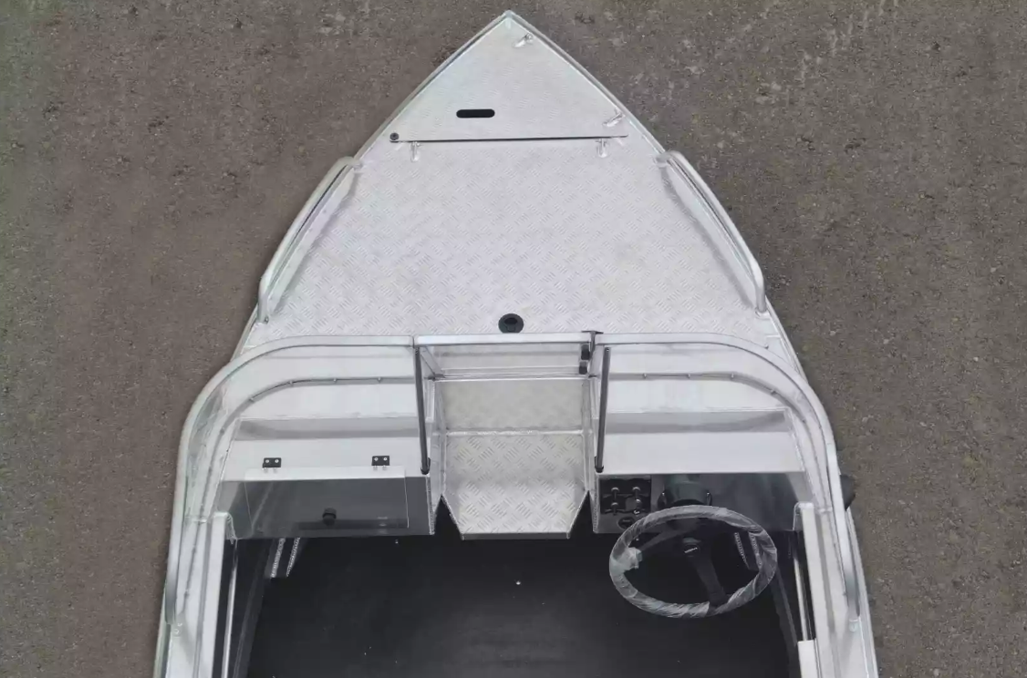 Алюминиевая лодка  Neman-400 PRO в Альметьевске