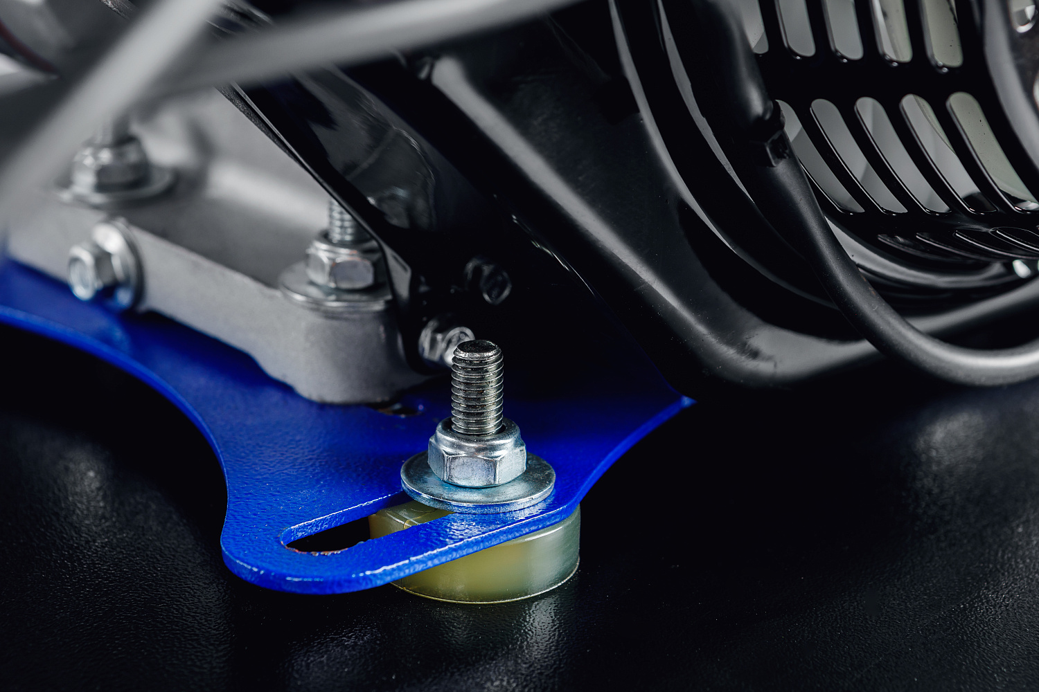 МОТОБУКСИРОВЩИК IKUDZO LONG 2.0 1700/500 EKR19 в Альметьевске