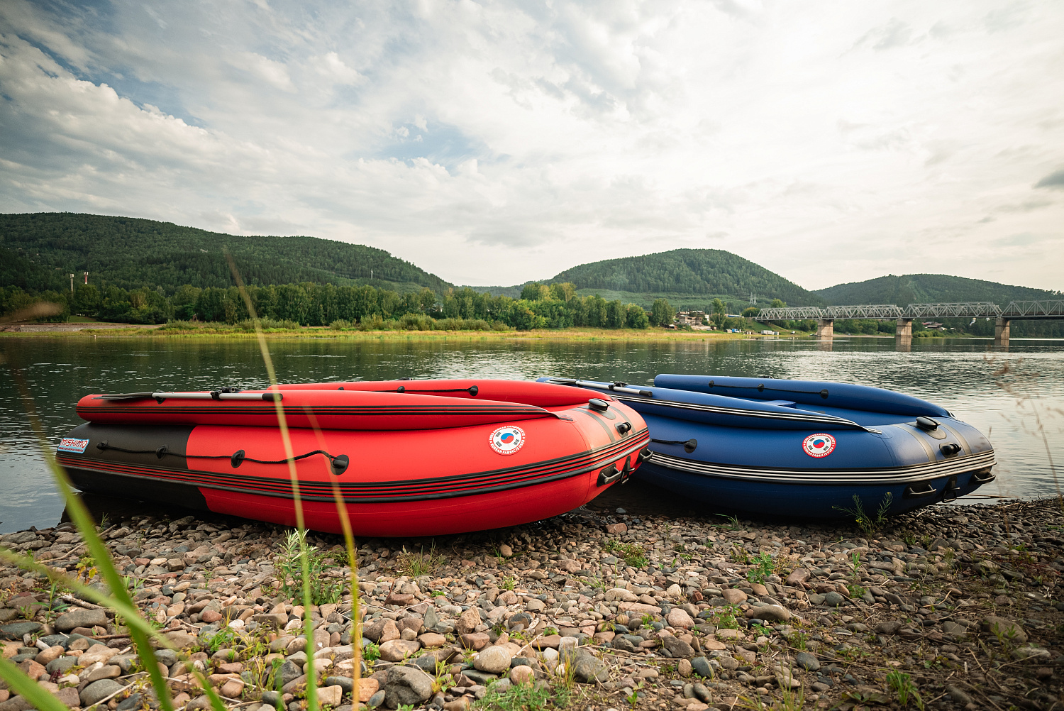 Лодка MISHIMO RIVER FJET PRO 430  под водомет в Альметьевске