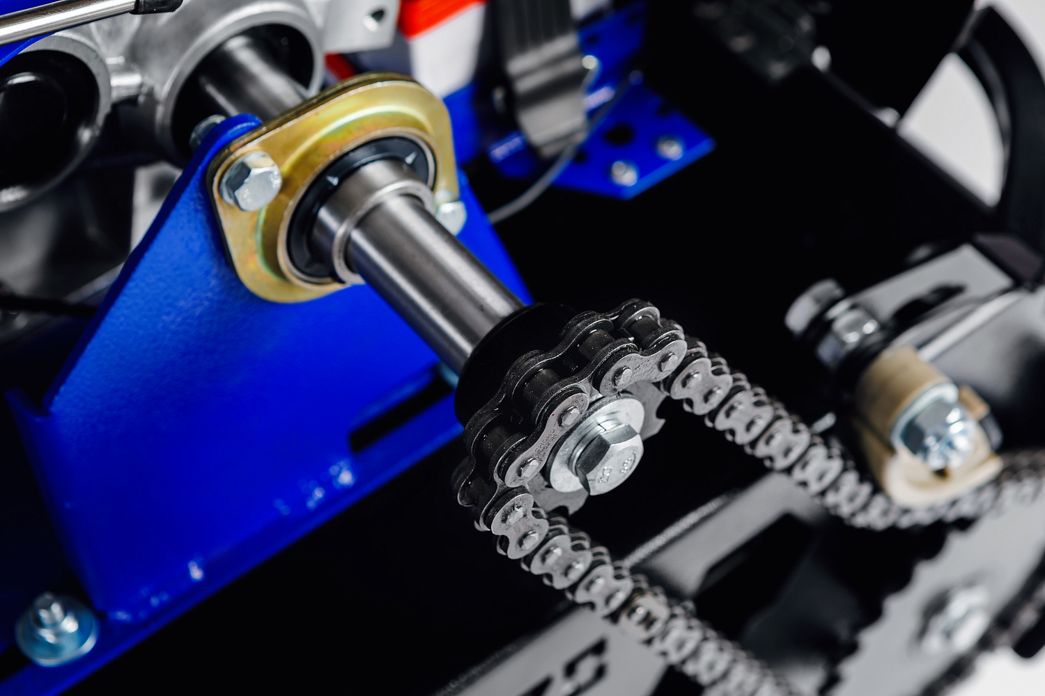 МОТОБУКСИРОВЩИК IKUDZO LONG 2.0 1700/500 EKR19 в Альметьевске