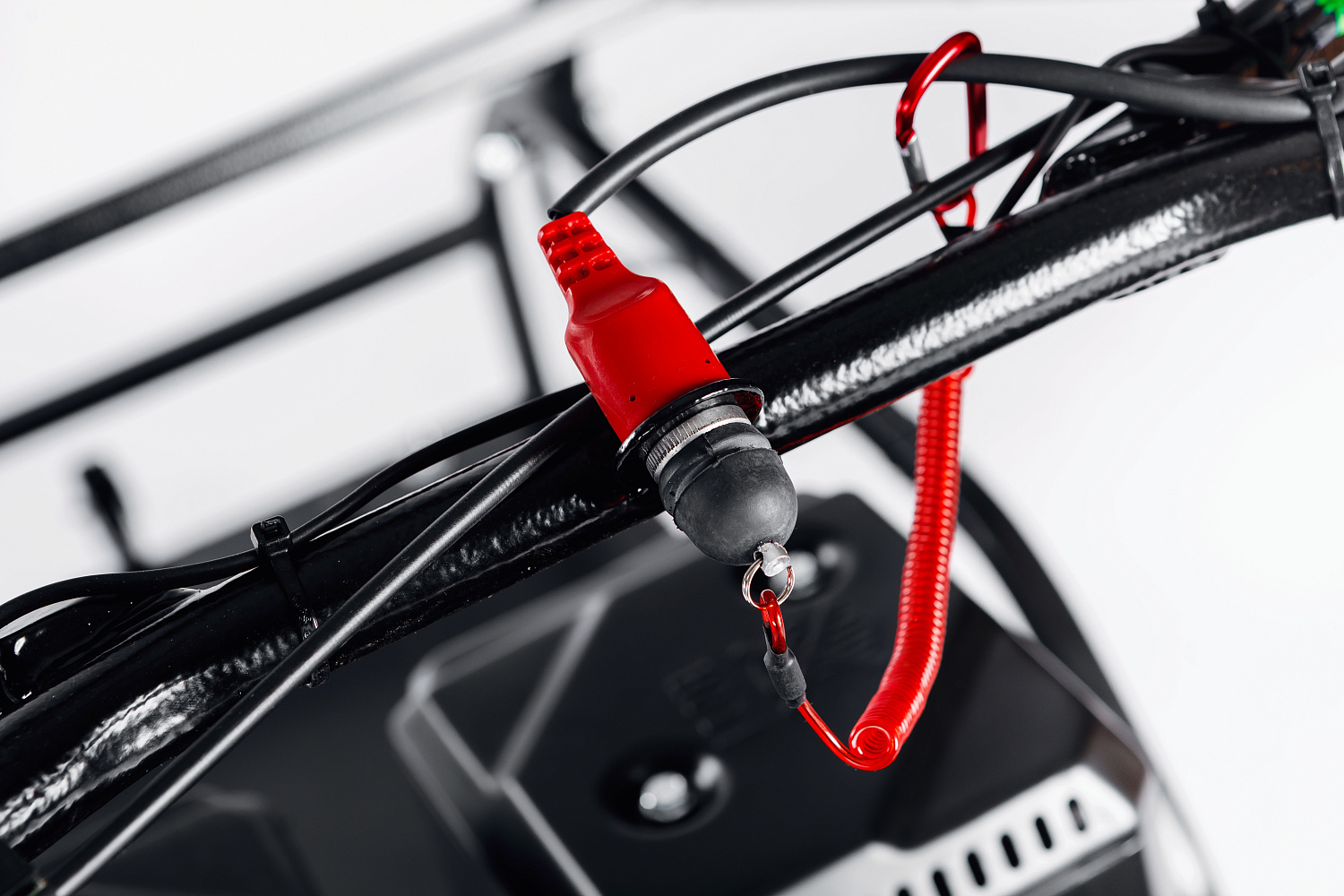 МОТОБУКСИРОВЩИК IKUDZO LONG 2.0 1700/500 EKR19 в Альметьевске