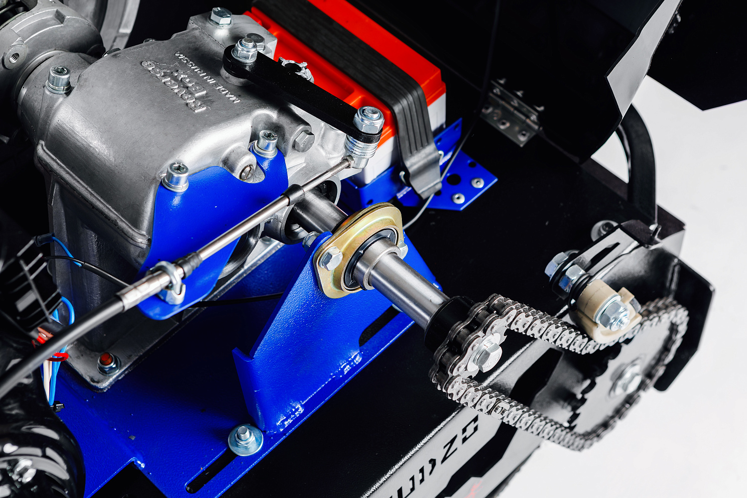 МОТОБУКСИРОВЩИК IKUDZO LONG 2.0 1700/500 EKR19 в Альметьевске