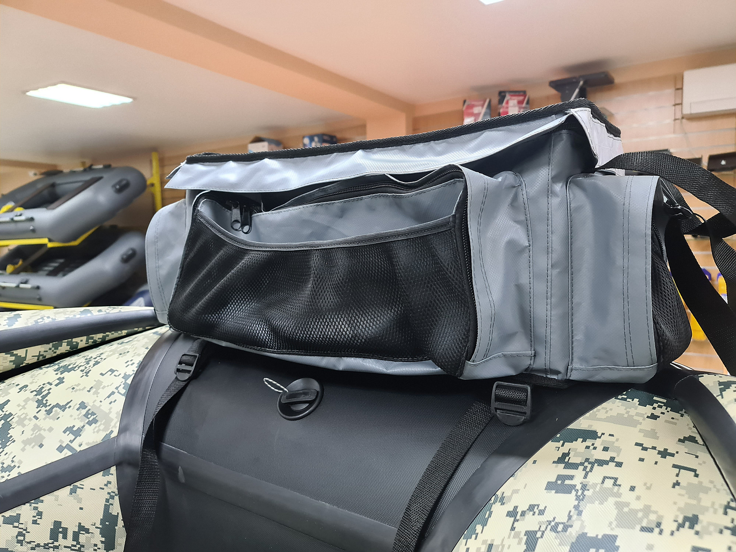 СУМКА ЛЮКС НА БАЛЛОН ДЛЯ ЛОДОК ПВХ 50Х25Х25 СМ в Альметьевске